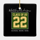 Klasse 2023 Moderner Green Black & Gold Abschluss Keramikornament (Rückseite)