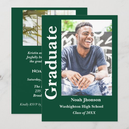 Klasse 2023 Moderner Junge smaragdgrüner Abschluss Einladung (Vorne/Hinten)