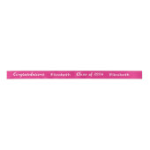 Klasse 2024 Graduate Name Hot Pink White Script Satinband (Vorderseite)