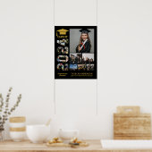 Klasse 2024 Hochrangige Abschluss-FotoCollage Poster (Küche)