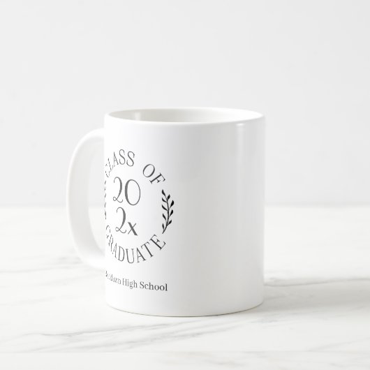 Klasse 2025 Emblem School Name Abschluss Kaffeetasse (Vorderseite Links)