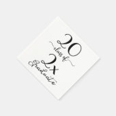 Klasse 2025 Graduate Chic Black & White Script Serviette (Ecke)