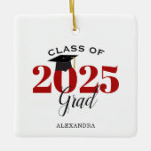 Klasse 2025 Graduate Modern Red and Black Keramikornament (Vorderseite)