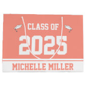 Klasse 2025 Graduate Name Peachy Pink und White Große Geschenktüte (Rückseite)