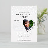 Klasse 2025 Graduate White & Silver Abschluss Folieneinladung (Stehend vorne)