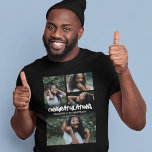 Klasse 2025 Herzlichen Glückwunsch Graduate Foto T-Shirt<br><div class="desc">Klasse 2025 Abschluss T - Shirt mit 4 Fotos des Absolventen,  ein schwarzes Overlay,  den Titel "Glückwünsche",  die Noten Name und ihre Klasse Jahr.</div>