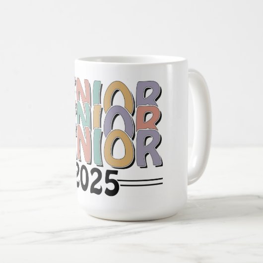 Klasse 2025 Hochrangige Tasse (VorderseiteRechts)