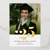 Klasse 2025 Typografie Foto Abschluss Gold Folieneinladung (Vorderseite)