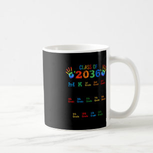 Klasse 2036 wächst mit Farbhandprint vor K 1 Kaffeetasse