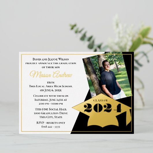 Klasse der 2024 Graduation Cap Foil Einladung (Stehend vorne)