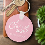 Klasse DER ADD YOUR YEAR Graduation Party Schlüsselanhänger<br><div class="desc">Fügen Sie diesem skurrilen Design ein Jahr hinzu. Dieses kann für jeden Absolventen oder Wiedersehen verwendet werden - High School,  Uni,  Graduate School,  Krankenpflege,  med school oder sogar Fachschule.</div>