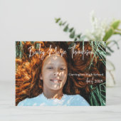 Klasse der Ankündigung des Abschlusses des Fotos 2 (Stehend Vorderseite)