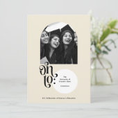 Klasse der Hochschule 2025 im Uni-Abschluß Ankündigung (Stehend Vorderseite)