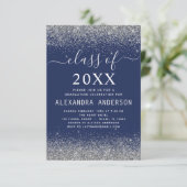 Klasse der Navy Blue Silver Graduation Party 2024 Einladung (Stehend Vorderseite)