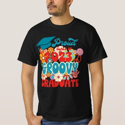 Klasse der Proud Graduate Retro Floral Groovy 2023 T-Shirt (Vorderseite)