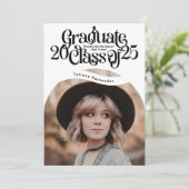 Klasse des Abschlusses der HOCHSCHULE 2025 Ankündigung (Stehend Vorderseite)