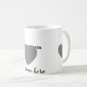 "Klassenkönigin. Zuhause Held." Kaffeetasse (VorderseiteRechts)