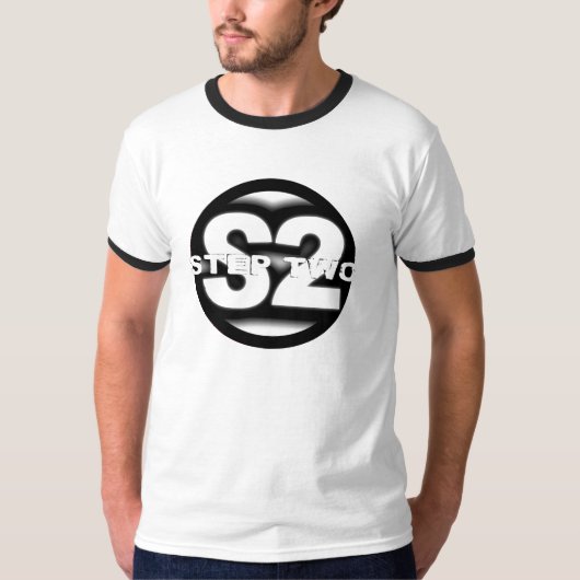 Klassiker-Logo-T - Shirt des Schrittes zwei (Vorderseite)