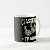 Klassisch ausgebildeter Funny-Car-Pedals-Fahrer Hu Kaffeetasse (VorderseiteRechts)