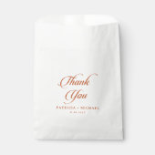 Klassisch-chic-terrakotta-Kalligrafie-Hochzeit Geschenktütchen (Vorderseite)