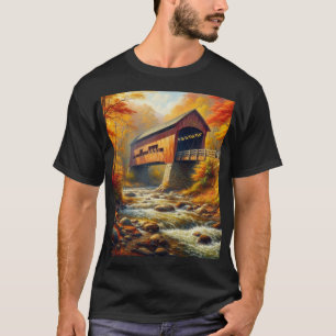 klassisch, herbstliche überdachte Brücke T-Shirt