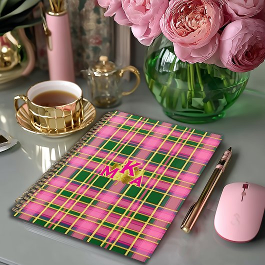 Klassisch Rosa & Grün kariert mit Monogramm Notizblock