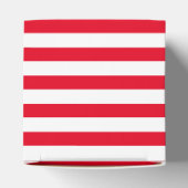 Klassisch rot und weiß gestreift geschenkschachtel (Oben)