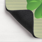 Klassisch trendy irischer Glücksklee Mousepad (Ecke)