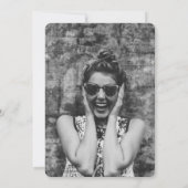 Klassische Alphabet-B-Foto-Graduationspartei Einladung (Rückseite)