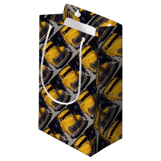 Klassische Auto-Geschenk-Tasche für ihn Kleine Geschenktüte (Vorderseite Schrägansicht)