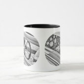 Klassische Autoansicht im Fahrerfenster - zwei Sei Tasse (Zentrum)