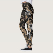 Klassische barocke Blume: schwarzer Hintergrund. Leggings (Links)