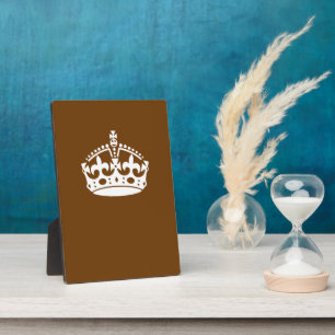 Klassische Behalten Kronen auf Schokoladenbraun Fotoplatte