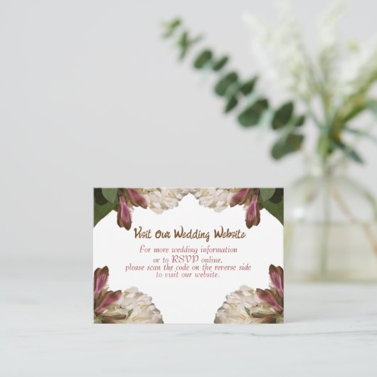 Klassische Bläserweiße Hochzeit RSVP Begleitkarte (Stehend Vorderseite)