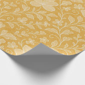 Klassische Blätter Blumenmuster auf Ockergelb Geschenkpapier (Ecke)