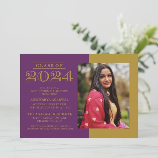 KLASSISCHE BOLD-KLASSE VON 2024 ABSCHLUSS EINLADUNG (Stehend Vorderseite)