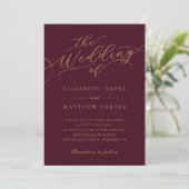 Klassische Burgundy- und Gold-Script-Hochzeit Einladung (Stehend Vorderseite)