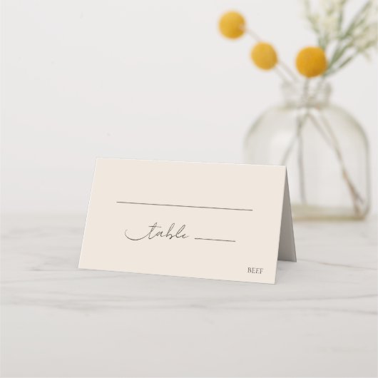 Klassische Elegante Moderne Script Chic Hochzeit Platzkarte (Vorderseite)