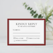 Klassische Elegante UAWG mit Burgundy Edging RSVP Karte (Stehend Vorderseite)