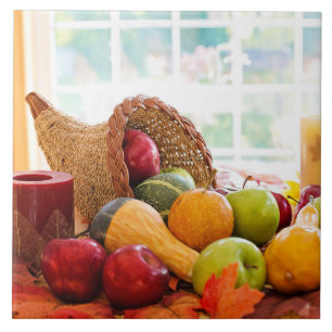 Klassische Erntetafel im Herbst Cornucopia Fliese
