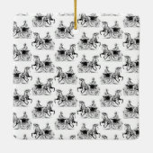 Klassische Frau mit Pferdetransport KUSTOM FARBE Keramikornament (Rückseite)