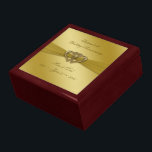 Klassische Goldene Geschenkboxen zum 50. Hochzeits<br><div class="desc">Ein Digitalbcon-Bilderdesign mit satin-weichem Gold-Design und einer Vielzahl von individuellen Bildern, Formen, Mustern, Stilen und Schriftart in dieser einzigartigen "Classic Golden 50 th Wedding Anniversary"-Geschenkboxen. Dieses weiche und satiny goldene Design ist mit anpassbaren Textschriften zum Anzug Ihres eigenen besonderen Anlasses ausgestattet. Bewahren Sie die Erinnerungen Ihres Jahrestags mit dieser Geschenkboxen...</div>