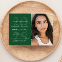 Klassische Graduierungsparty 2025 für grünes Foto