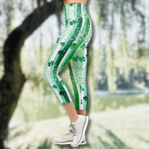 Klassische grüne weiße vertikale Streifen Shamrock Capri Leggings