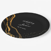 Klassische Hochzeit in Schwarz und Gold Pappteller (Schrägansicht)