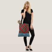 Klassische Karierte Mit Monogramm Tote Bag Tasche (Am Model)