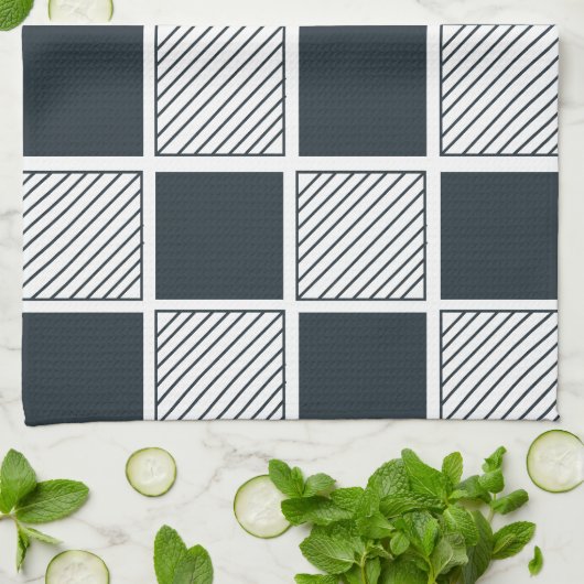 Klassische Karos an der Tafel Geschirrtuch (Gefaltet)