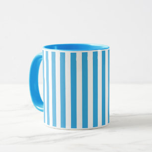 Klassische leichte Babyblau- und Weiß-Vertikalstre Tasse