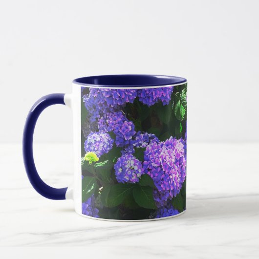 Klassische Lila realistische Hydrangea-Tasse Tasse (Links)
