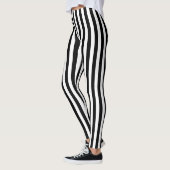 Klassische, moderne schwarz-weiße vertikale Streif Leggings (Links)